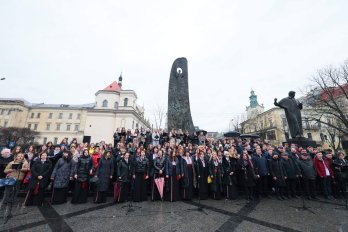 У Львові відзначили 209-річницю від дня народження Тараса Шевченка. Фото: ЛОВА