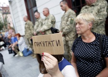 У Львові попрощалися з 12 загиблими в полоні захисниками – 02