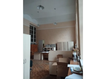 Боротьба за 11 тисяч «квадратів» у центрі Львова: хто претендує на будівлю Головної пошти – 01