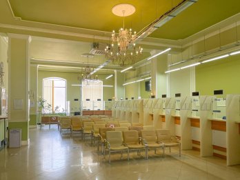 Власниця «Майоли» купила будівлю колишнього візового центру у Львові – 03