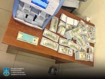 На Львівщині викрили схему розкрадання понад 64 млн грн під час закупівлі вантажівок для військових – 04