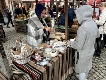 У Львові на Ринку пройшов останній в цьому році фермерський ярмарок – 02