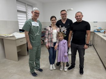 У Львові пластичний хірург з Туреччини провів 15 складних операцій дітям із вадами обличчя – 02