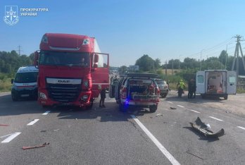 У поліції розповіли деталі потрійної ДТП на об’їзній Львова – 01