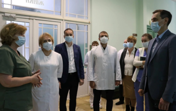 Зустрівся з медперсоналом та пацієнтами: міністр охорони здоров'я відвідав Львівщину – 03