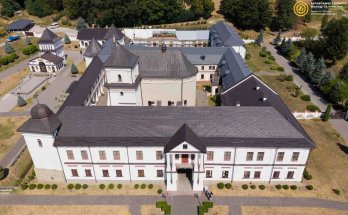 На Львівщині створили тактильний макет одного з найдавніших монастирів України – 04