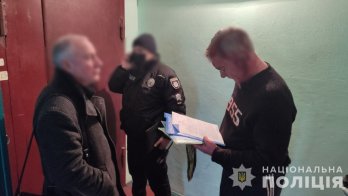 У Києві викрили злочинців, які незаконно відібрали 16 іпотечних квартир – 04