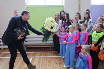 На Львівщині відкрили модернізований ліцей з протирадіаційним укриттям – 05