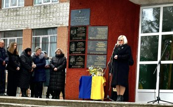 У Стрийському районі встановили пам’ятні дошки трьом воїнам, які навчалися в одній школі – 05