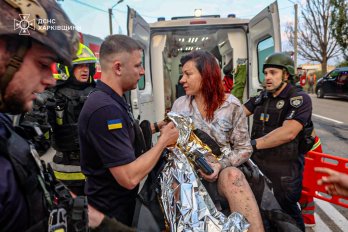 У Харкові дрон влучив у житловий будинок: серед загиблих є діти – 03