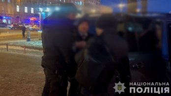 У Києві викрили злочинців, які незаконно відібрали 16 іпотечних квартир – 01