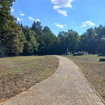 Фахівці зі Львівщини впорядкували український цвинтар у Польщі – 04