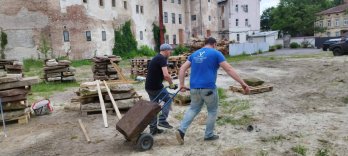 У Львові перенесли майже 200 єврейських надгробків з тюрми на Лонцького – 02