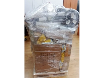 Укрпошта у Львові виставила на аукціон 100 таємних посилок – 03