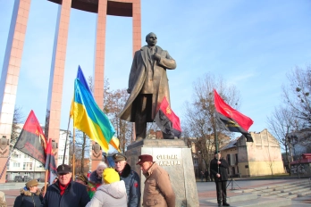 У Львові вшанували Степана Бандеру