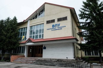 В училищі на Львівщині відкрили сучасний центр підготовки автомеханіків – 06