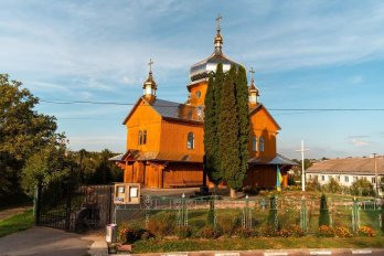 На Львівщині відремонтували столітню дерев’яну церкву: реставрація тривала 17 років