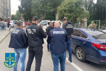 У Львові затримали активіста, який незаконного переправляв чоловіків за кордон – 01