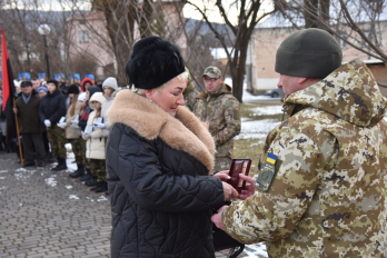 Сім’ям загиблих прикордонників зі Львівщини вручили ордени “За мужність”