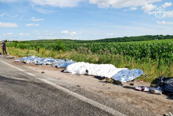 На Рівненщині в ДТП з маршруткою загинули 14 людей — серед них дитина – 03