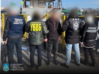 Житель Львівщини за 9 тисяч євро організував втечу ухилянта до Польщі – 02