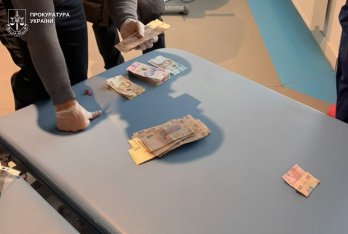 Лікаря госпіталю у Винниках затримали за вимагання 80 000 грн хабаря – 01