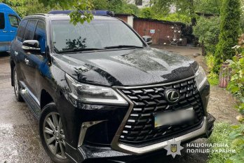 Львівську адвокатку затримали за причетність до організації схеми втечі військових – 01