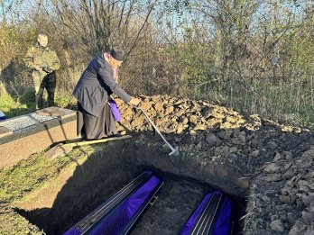 У Судовій Вишні завершили ексгумацію поховань радянських воїнів