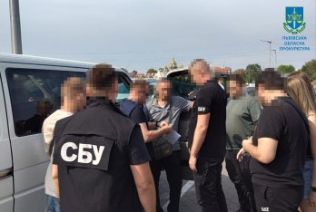 У Львові патрульний поліцейський переправляв ухилянтів за кордон за 18 тис. доларів – 01