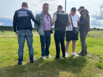 Мешканці Львівщини та Тернопільщини намагались виїхати за кордон за підробленими документами