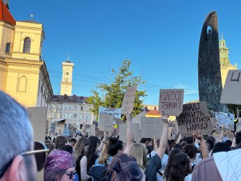 Львів’яни другий день поспіль вийшли на протест щодо закону про НАБУ і САП – 08