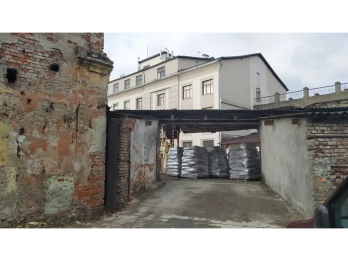 Укрпошта за 56,8 млн грн продає приміщення біля залізничного вокзалу у Львові – 07