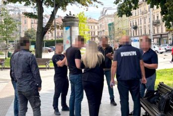 У Львові судитимуть 50-річного ексвикладача університету за організацію виїзду ухилянтів за кордон – 02