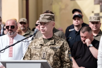 129 випускників з усієї України завершили навчання у львівському ліцеї імені Героїв Крут – 03