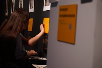 Навчитися бачити заново: у ZAG відкрили унікальну виставку для незрячих – 17