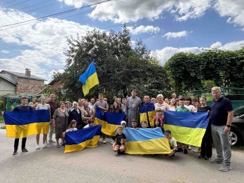 У громаді на Львівщині зустріли звільненого з полону земляка, який вважався зниклим безвісти – 01