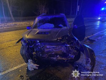 У Львові через зіткнення BMW та Toyota постраждали два водії та 10-річна дівчина – 01