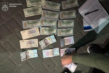 Шахраї у Львові виманили в пенсіонера понад 18 тис. доларів «на лікування доньки» – 02