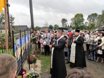 У Буській громаді відкрили Алею пам‘яті загиблих героїв – 03