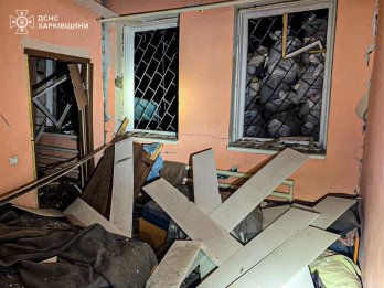 Росіяни вдарили ракетою по пожежній частині на Харківщині — постраждав рятувальник – 01