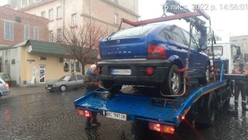 За тиждень у Львові виписали понад один мільйон гривень штрафів за неправильне паркування – 04