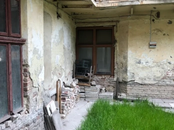 Приміщення, яке продали на аукціоні