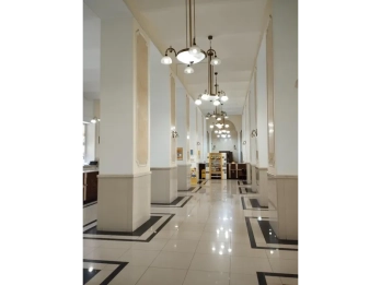 Боротьба за 11 тисяч «квадратів» у центрі Львова: хто претендує на будівлю Головної пошти – 06