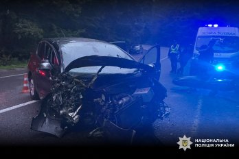 Біля Львова п’яний водій виїхав на зустрічну смугу: четверо людей у лікарні – 01