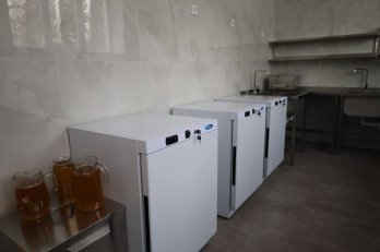 У школі на Львівщині відкрили модернізовану їдальню після ремонту – 07