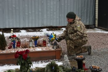 Зеленський разом з президентом Латвії вшанували пам’ять загиблих захисників на Личаківському цвинтарі – 09