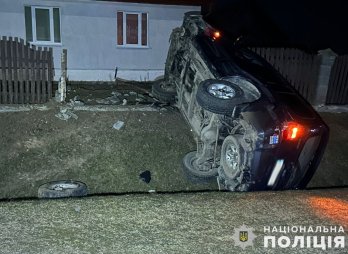 На Львівщині 23-річна водійка Hyundai не впоралась з керуванням і спричинила ДТП – 01