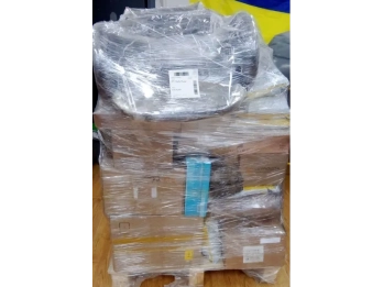 Укрпошта у Львові виставила на аукціон 100 таємних посилок – 01