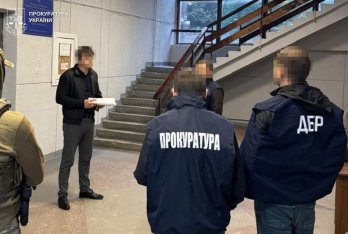 Посадовцям Держпродспоживслужби на Львівщині оголосили підозри через схему з посвідченнями – 07