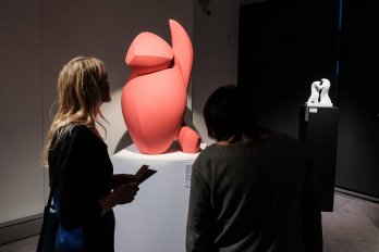 У ZAG відкрили виставку сучасної скульптури “Видиме невидиме” Василя Одрехівського – 01